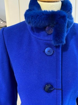 MANTEAU LONDON-P Fashion S.A.