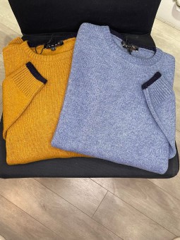 PULL col rond R1385 Guy de Bérac GUY DE BERAC