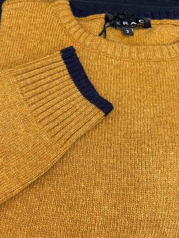 PULL col rond R1385 Guy de Bérac GUY DE BERAC