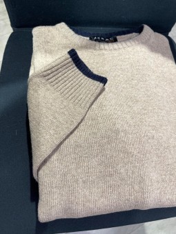 PULL col rond R1385 Guy de Bérac GUY DE BERAC