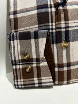 Chemise manches longues pointes boutonnées 554692-23